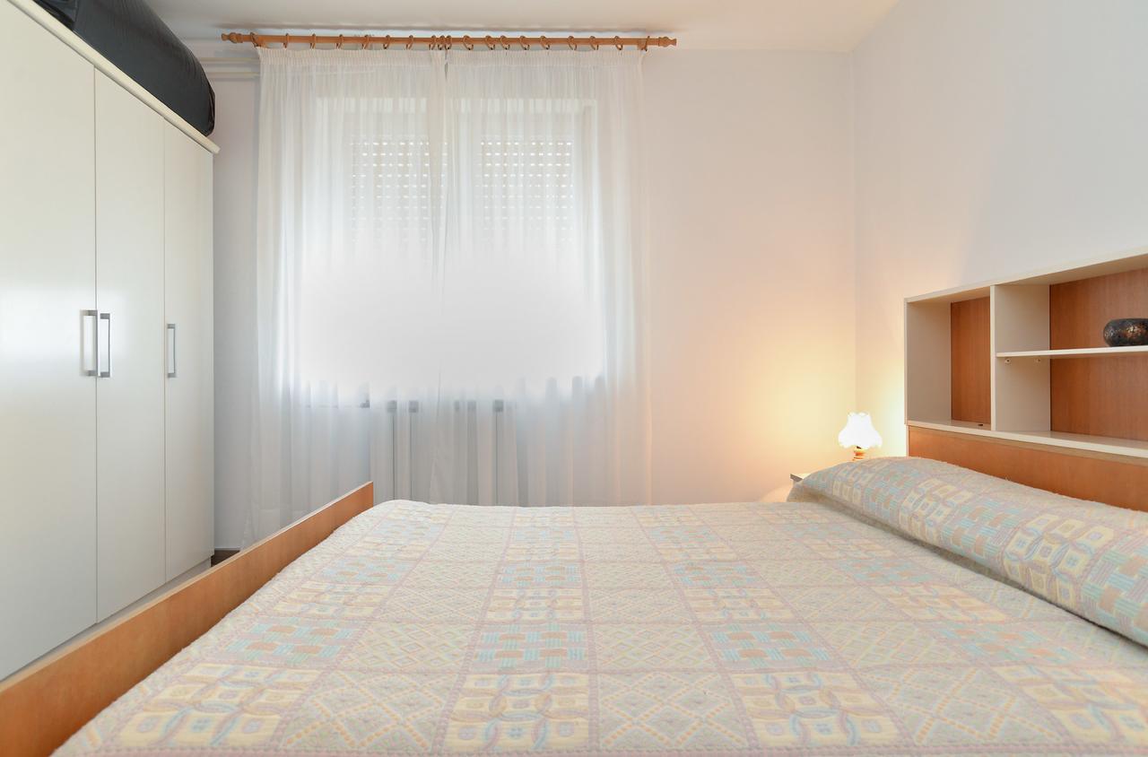 Apartment & Room Tanja 1552 Pula Exterior photo